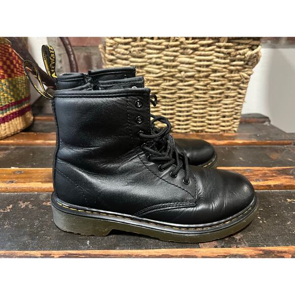 Dr. Martens 1460 Combat Boots Kids Black Size 3 - Picture 2 of 12
